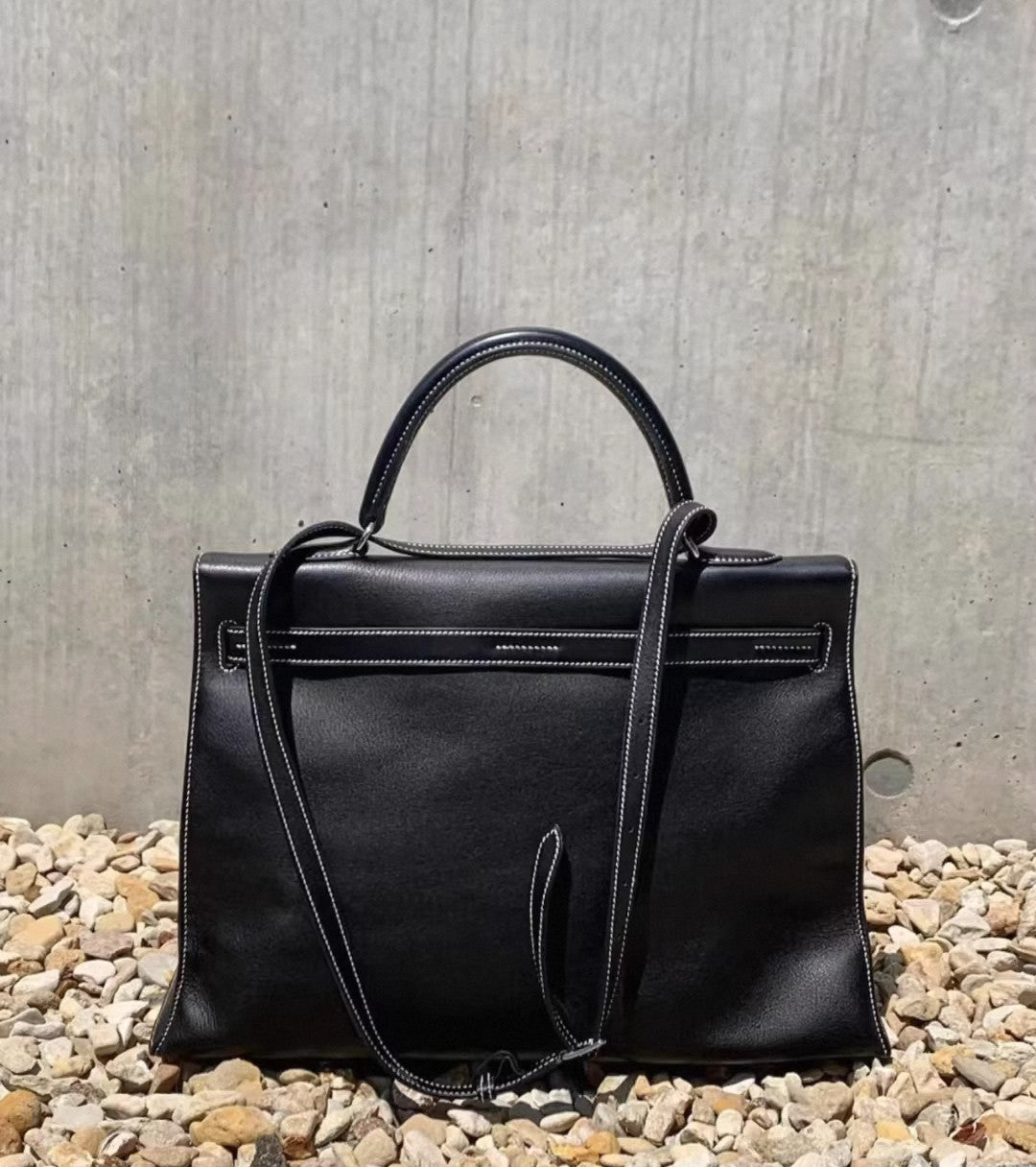 Large Capacity Flat Handbag 35cm